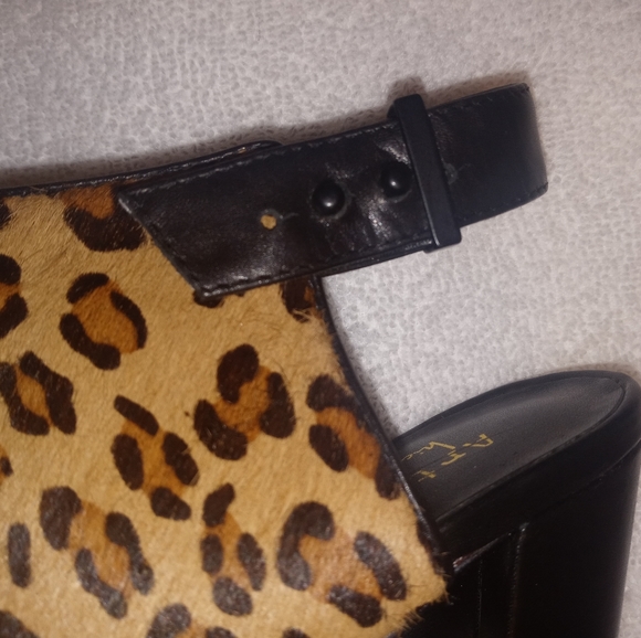 Nicole Miller | Calf Hair Leopard Print Peep Toe - Picture 8 of 10